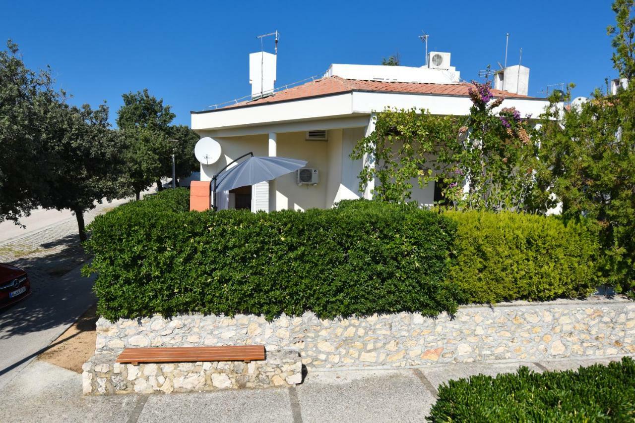 Apartment Tinateo, Gajac Novalja Buitenkant foto